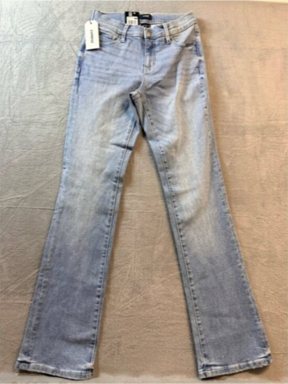 Express - Light Wash Bootcut Jeans - Soft Blue
